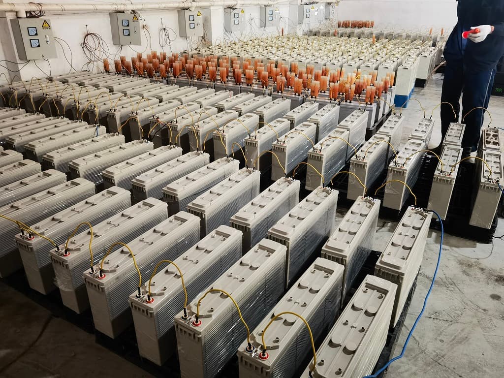 12V200AH